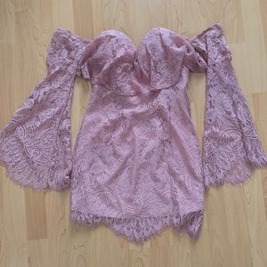 Short dress ! Stunning